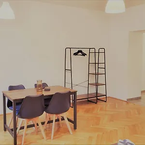 Neulerchenfelder Vienna